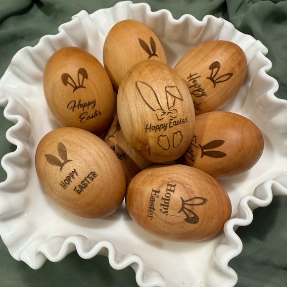 Personalized Wooden Eggs - Picture 8 of 16